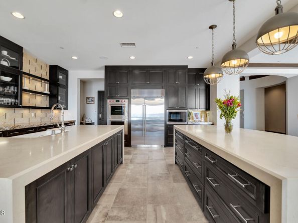 11735 N Manchester Way, Porter Ranch CA 91326