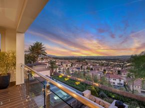 11735 N Manchester Way, Porter Ranch CA 91326
