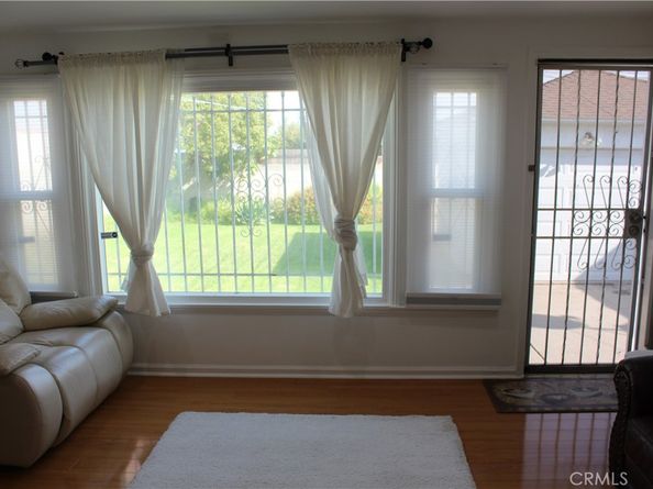 9812 S Denker, Los Angeles CA 90047