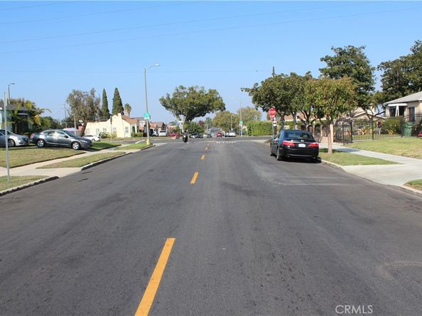 9812 S Denker, Los Angeles CA 90047