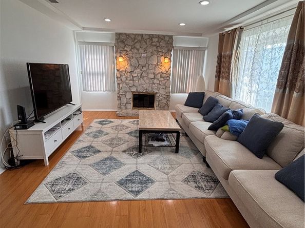 9812 S Denker, Los Angeles CA 90047