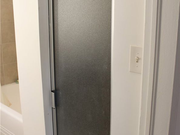 9812 S Denker, Los Angeles CA 90047