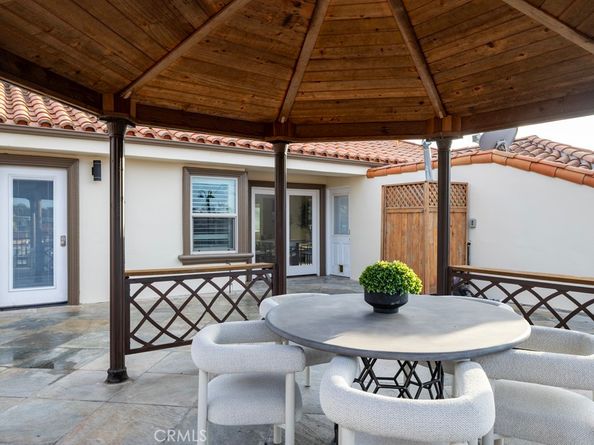 401 Holmwood, Newport Beach CA 92663