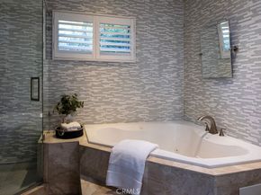 401 Holmwood, Newport Beach CA 92663