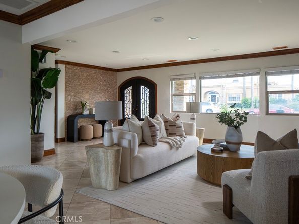 401 Holmwood, Newport Beach CA 92663