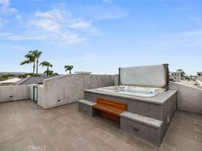 8 Beacon Bay, Newport Beach CA 92660