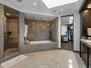 8 Beacon Bay, Newport Beach CA 92660