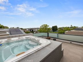 8 Beacon Bay, Newport Beach CA 92660