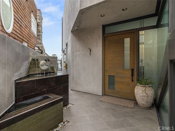 8 Beacon Bay, Newport Beach CA 92660