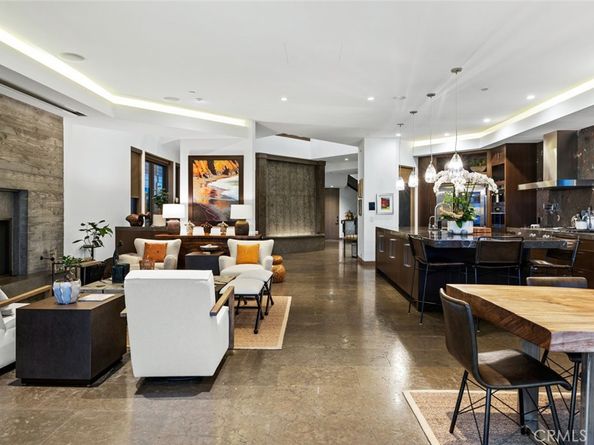 8 Beacon Bay, Newport Beach CA 92660