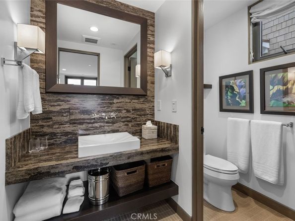 8 Beacon Bay, Newport Beach CA 92660