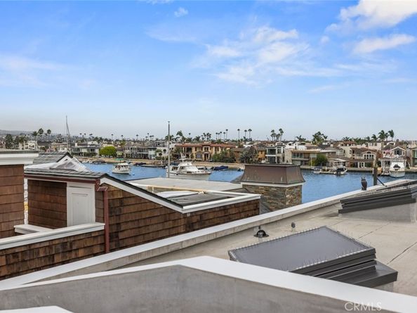 8 Beacon Bay, Newport Beach CA 92660
