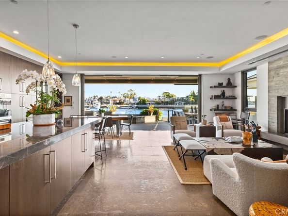 8 Beacon Bay, Newport Beach CA 92660