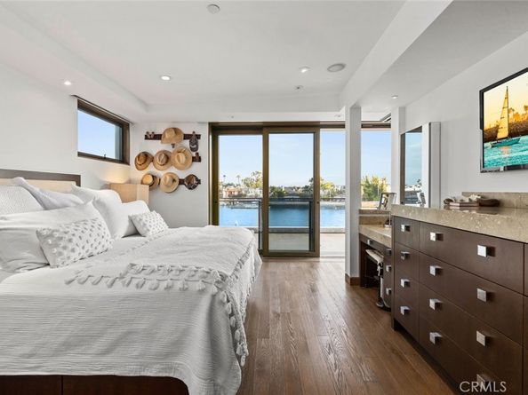 8 Beacon Bay, Newport Beach CA 92660