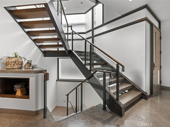 8 Beacon Bay, Newport Beach CA 92660