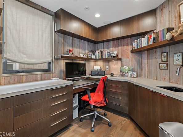 8 Beacon Bay, Newport Beach CA 92660