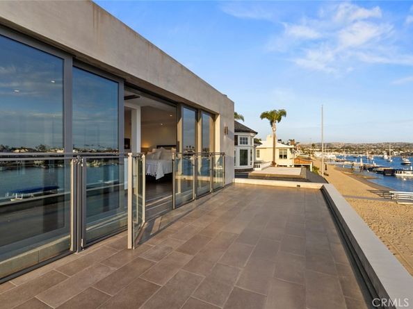 8 Beacon Bay, Newport Beach CA 92660