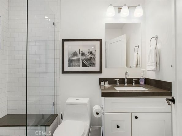 215 32nd Street, Newport Beach CA 92663