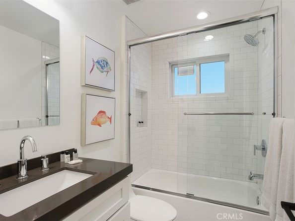 215 32nd Street, Newport Beach CA 92663