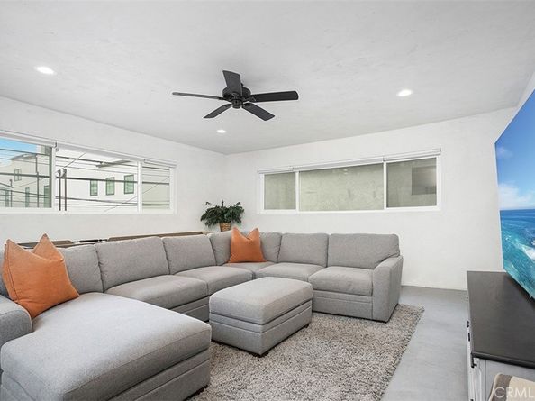 215 32nd Street, Newport Beach CA 92663