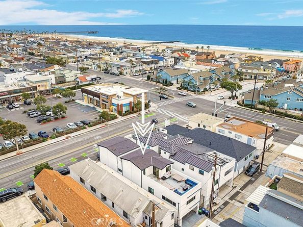 215 32nd Street, Newport Beach CA 92663