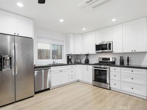 215 32nd Street, Newport Beach CA 92663