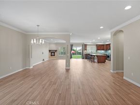 1018 W 15th Street, Upland CA 91786