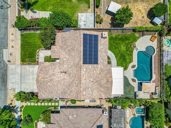 1018 W 15th Street, Upland CA 91786
