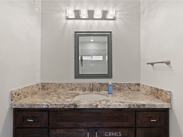 1018 W 15th Street, Upland CA 91786