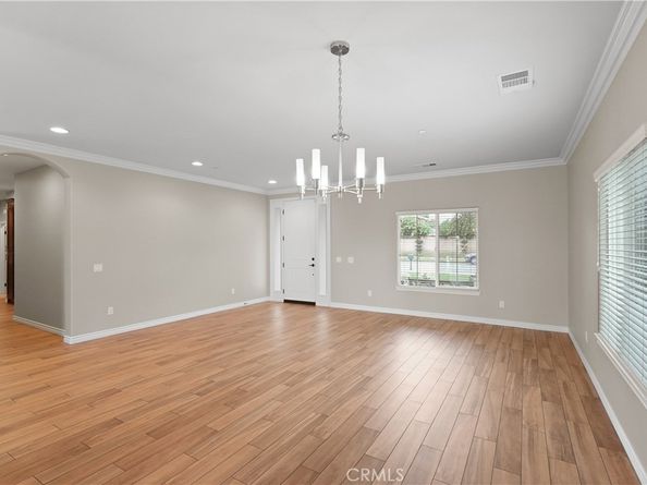 1018 W 15th Street, Upland CA 91786
