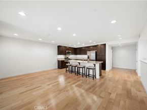 87 Waldorf, Irvine CA 92612