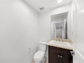 87 Waldorf, Irvine CA 92612