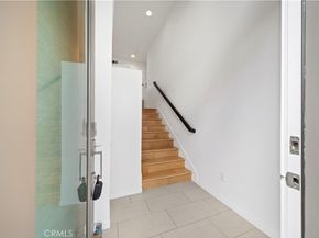 87 Waldorf, Irvine CA 92612