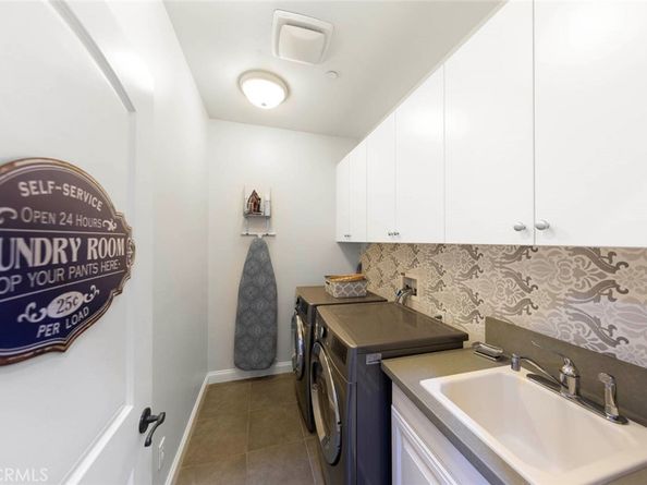 20 Ridge Valley, Irvine CA 92618