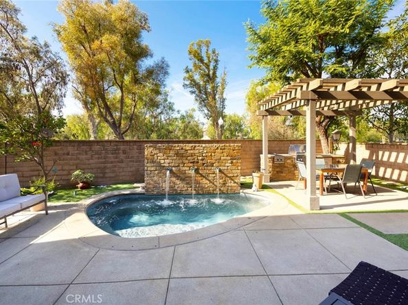 20 Ridge Valley, Irvine CA 92618