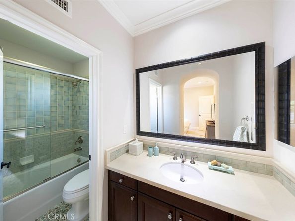 20 Ridge Valley, Irvine CA 92618