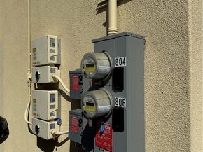 804 76th Pl, Los Angeles CA 90001