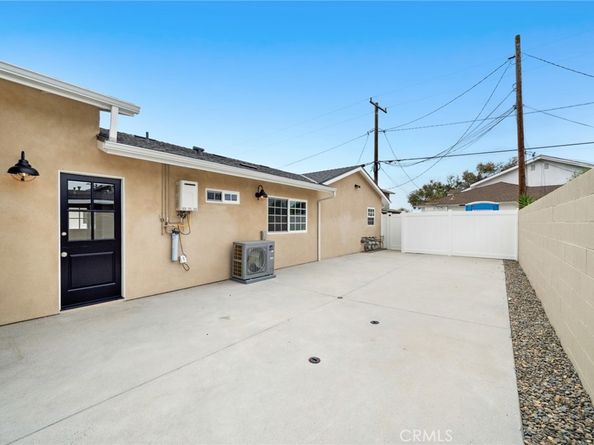 1805 Clay Street, Newport Beach CA 92663