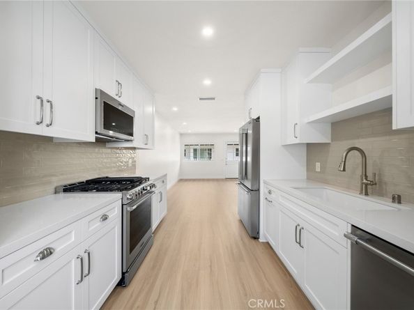 1805 Clay Street, Newport Beach CA 92663