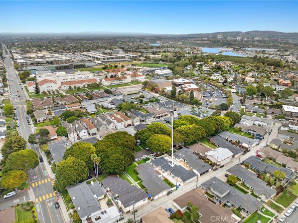 1805 Clay Street, Newport Beach CA 92663