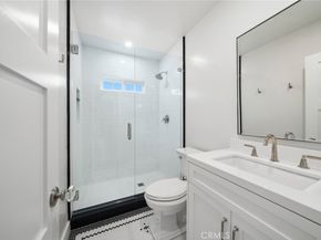 1805 Clay Street, Newport Beach CA 92663
