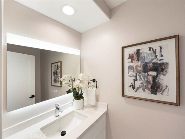 90 Ocean vista, Newport Beach CA 92660