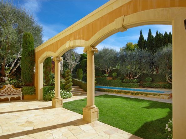 5 Pelican Vista Drive, Newport Coast CA 92657