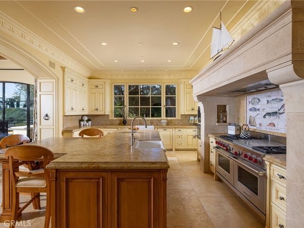 5 Pelican Vista Drive, Newport Coast CA 92657