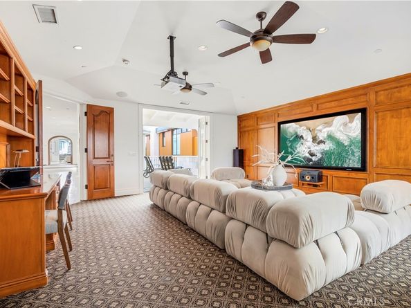 321 Fullerton Avenue, Newport Beach CA 92663