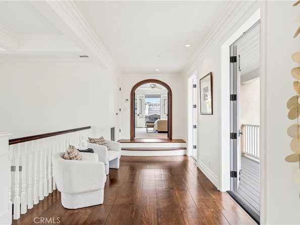 321 Fullerton Avenue, Newport Beach CA 92663