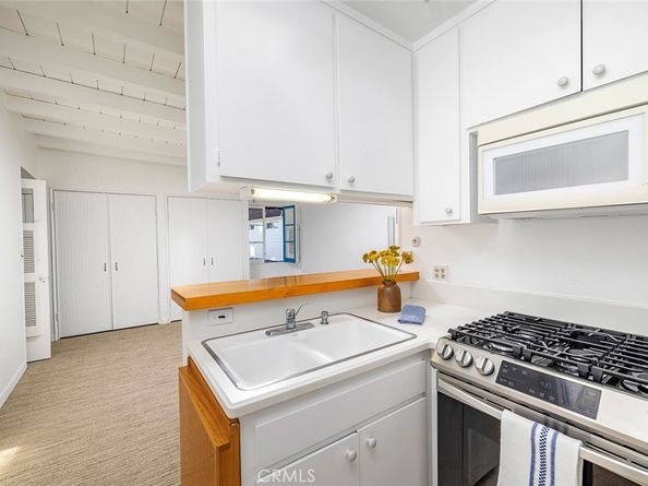 115 Apolena Avenue, Newport Beach CA 92662