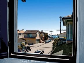 115 Apolena Avenue, Newport Beach CA 92662