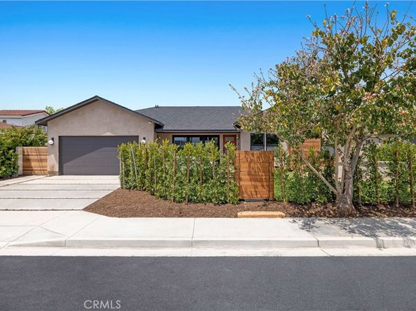 354 La Perle Lane, Costa Mesa CA 92627