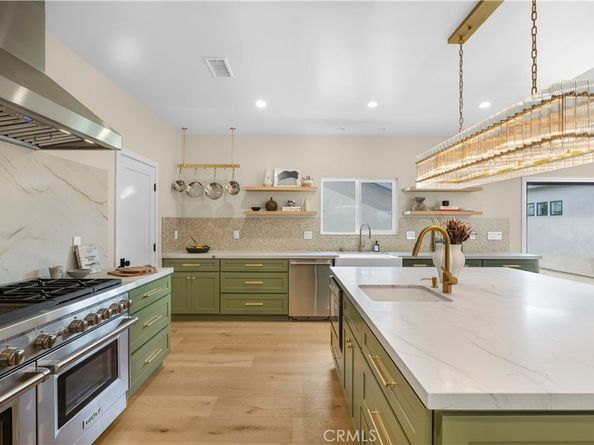 354 La Perle Lane, Costa Mesa CA 92627
